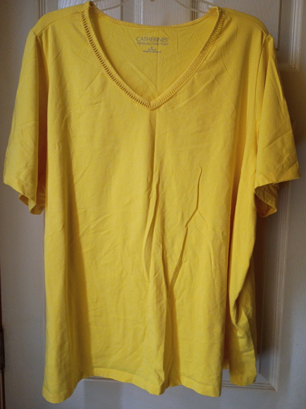 Catherines Bright Yellow V-Neck Short Sleeve Tee, Size 22/24
